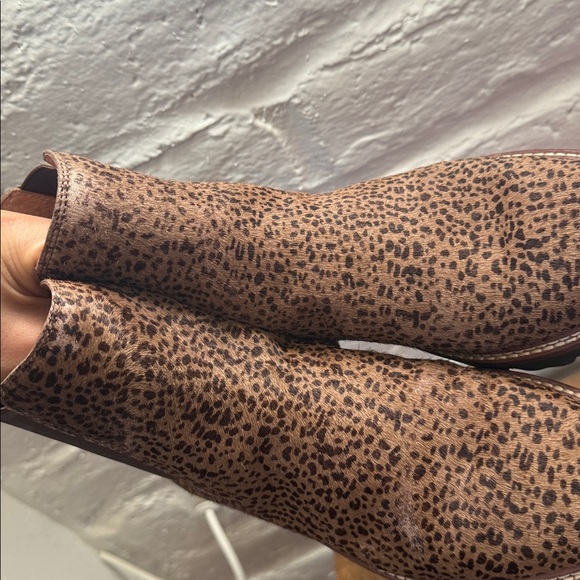 Madewell Leopard Print Ankle Boots (size 9) - Picture 17 of 17
